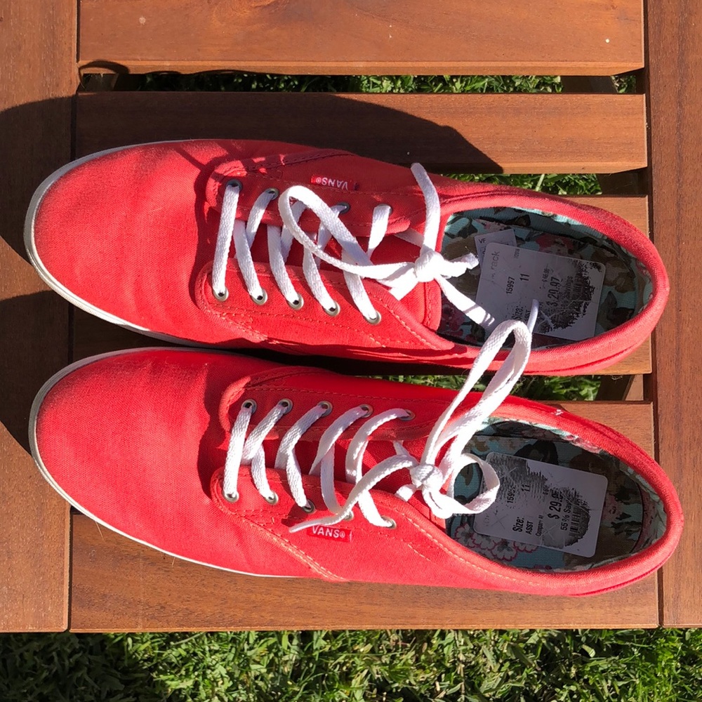 Coral Vans